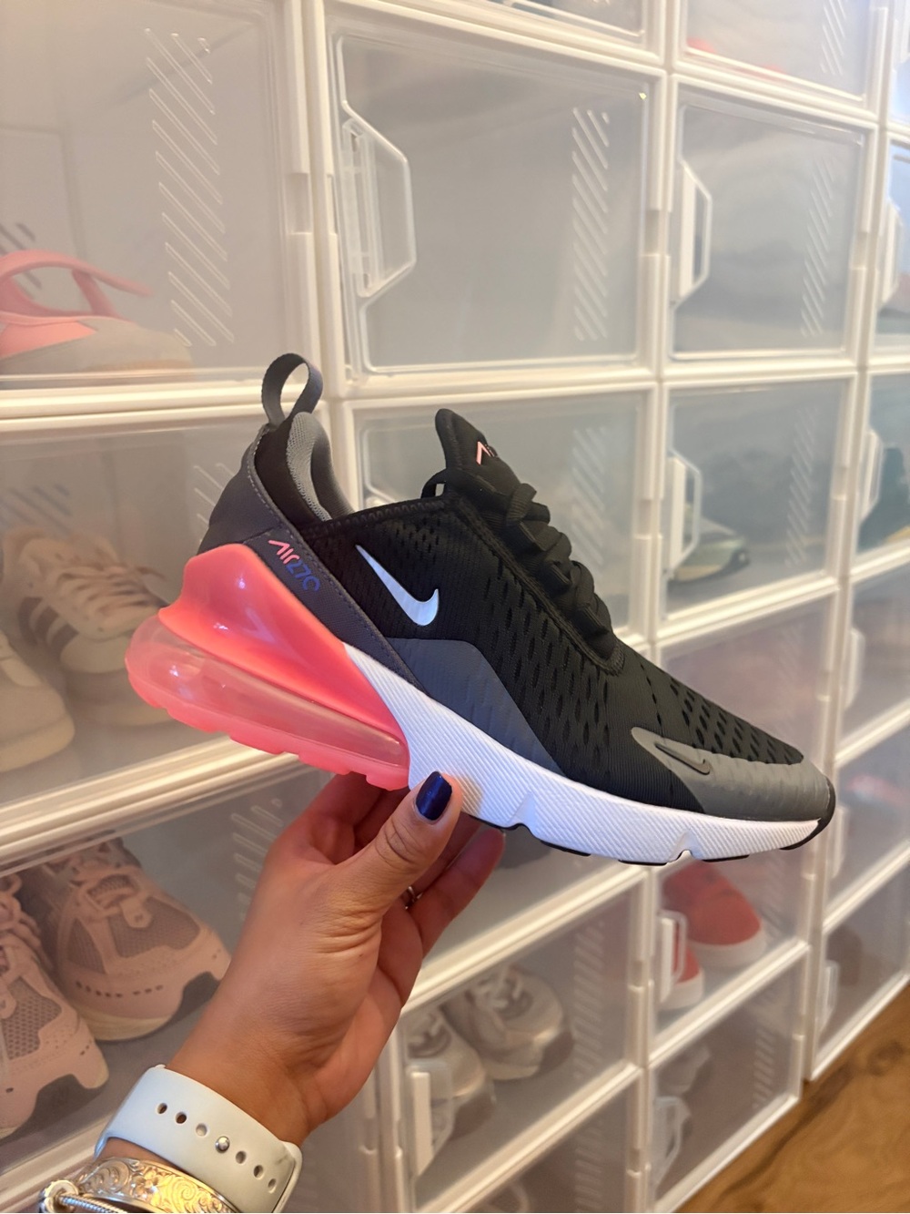 Nike Women’s Black & Pink Air Max 270 Sneaker